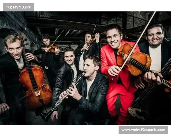 特雷·杨跨界尝试发布全新音乐作品,展现多元创作才华 特雷·杨跨界尝试发布全新音乐作品,展现多元创作才华